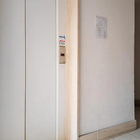 Con Terrazzo - Vicino Centro Di Appartamento Roma