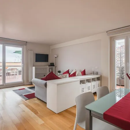 Con Terrazzo - Vicino Centro Di