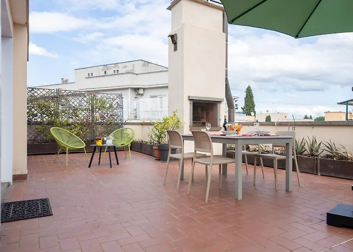 Con Terrazzo - Vicino Centro Di *