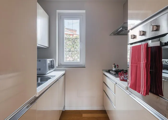 Con Terrazzo - Vicino Centro Di Roma