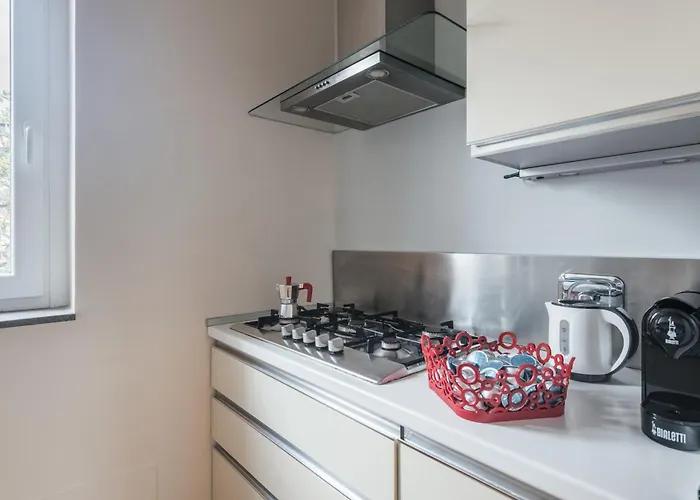 Daire Con Terrazzo - Vicino Centro Di *