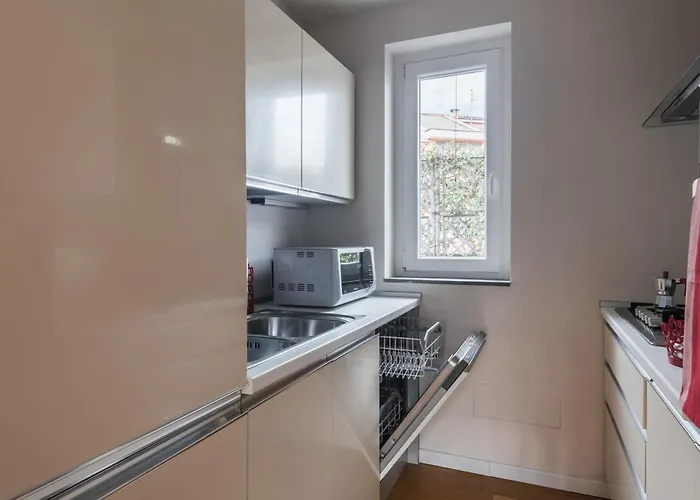 Con Terrazzo - Vicino Centro Di Roma